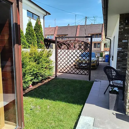 Jasmina * Dunajská Streda